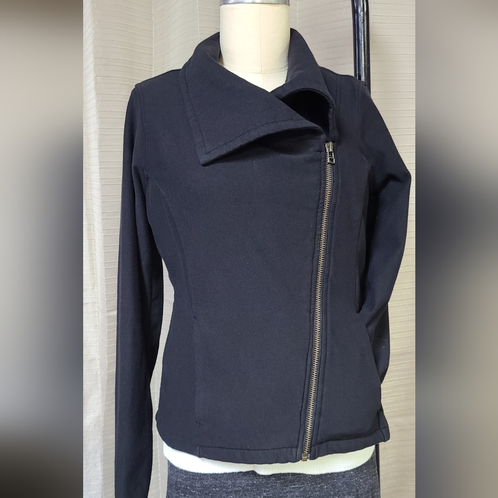 Athleta side zipper